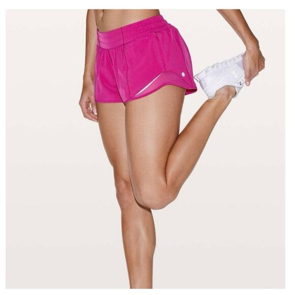 Lululemon hottie hot shorts size 10 in the color Fantom Fuchsia - Picture 1 of 7